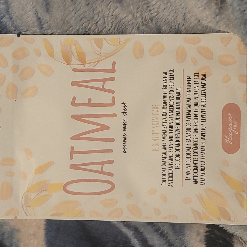 Oatmeal face mask